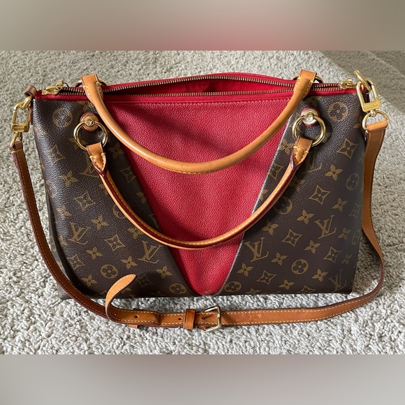 Louis Vuitton monogram V tote bag handbag Monogram Canvas and Leather Brown, Red - Picture 10 of 17
